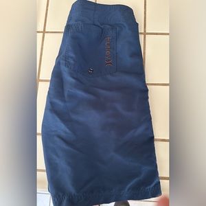 Men Teen Hurley Board Shorts Size 30W Excellent Used Condition